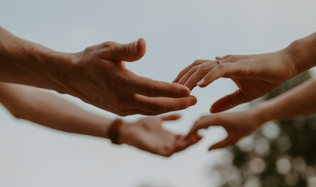 uniting jewish and christian communities